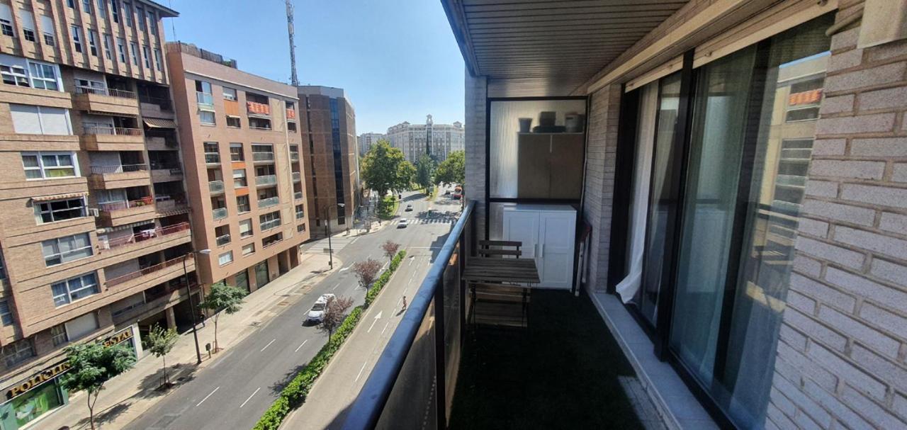Apartamenticos Studio 75 Zaragoza Exterior foto